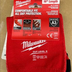 Milwaukee protective arm sleeves